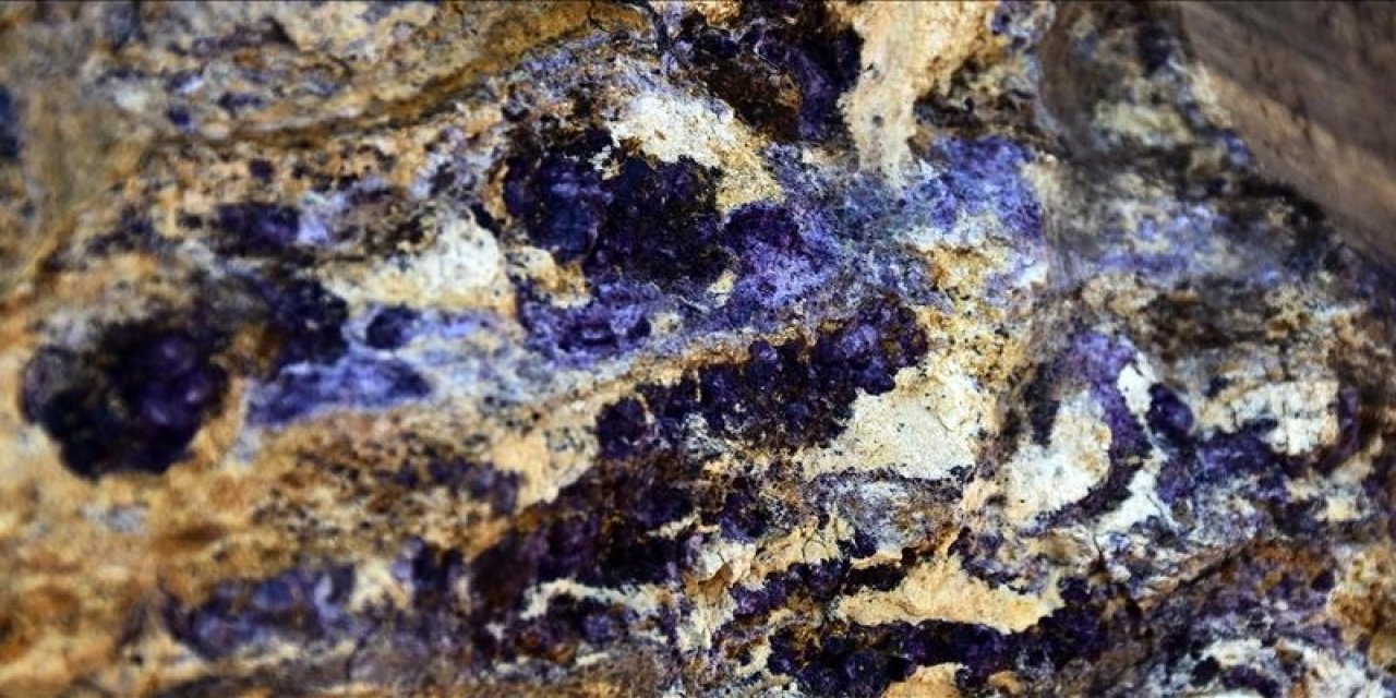 Orta Doğu'daki Savaş Küresel Galyum Ve Germanyum Arzına Yönelik Endişeleri Artırıyor