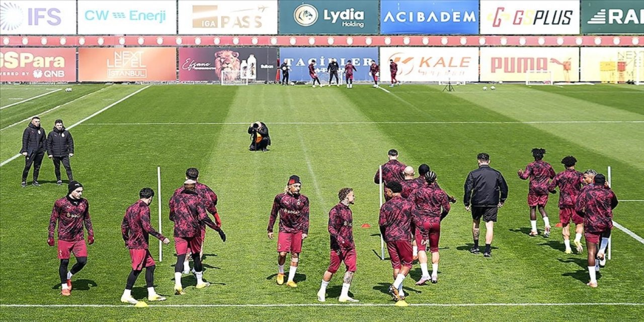 Galatasaray'ın Trabzonspor Maçı Kamp Kadrosu Belli Oldu