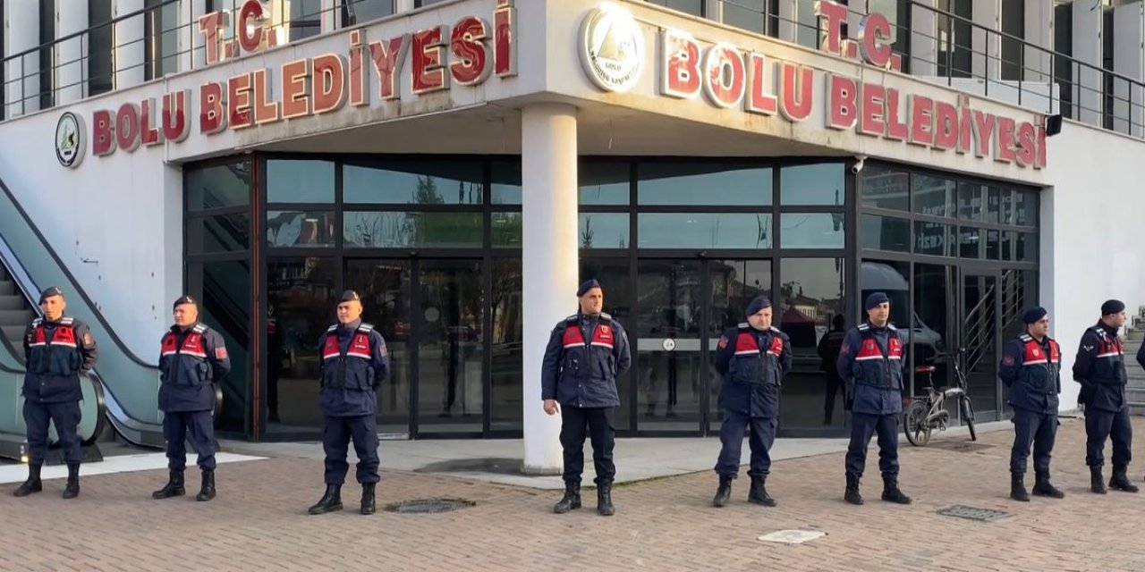 Bolu Belediyesi'ne Şafak Baskını! Arama Yapılıyor