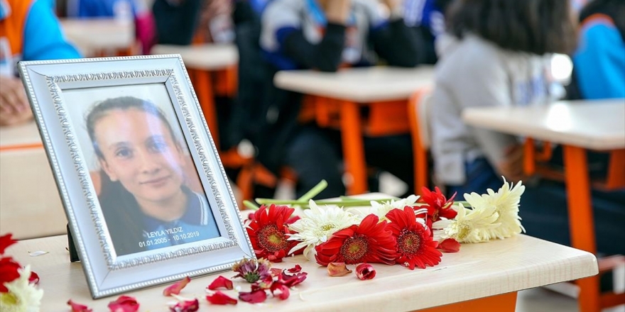 Teröristlerin Katlettiği Kardeşlerin Okullarında Buruk Eğitim