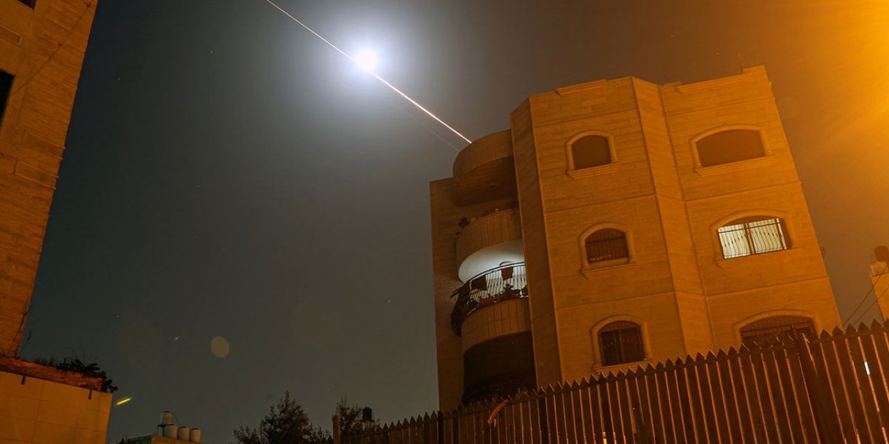 ABD Ateşkes İstedi; İran, İsrail’in Can Damarını Vurdu