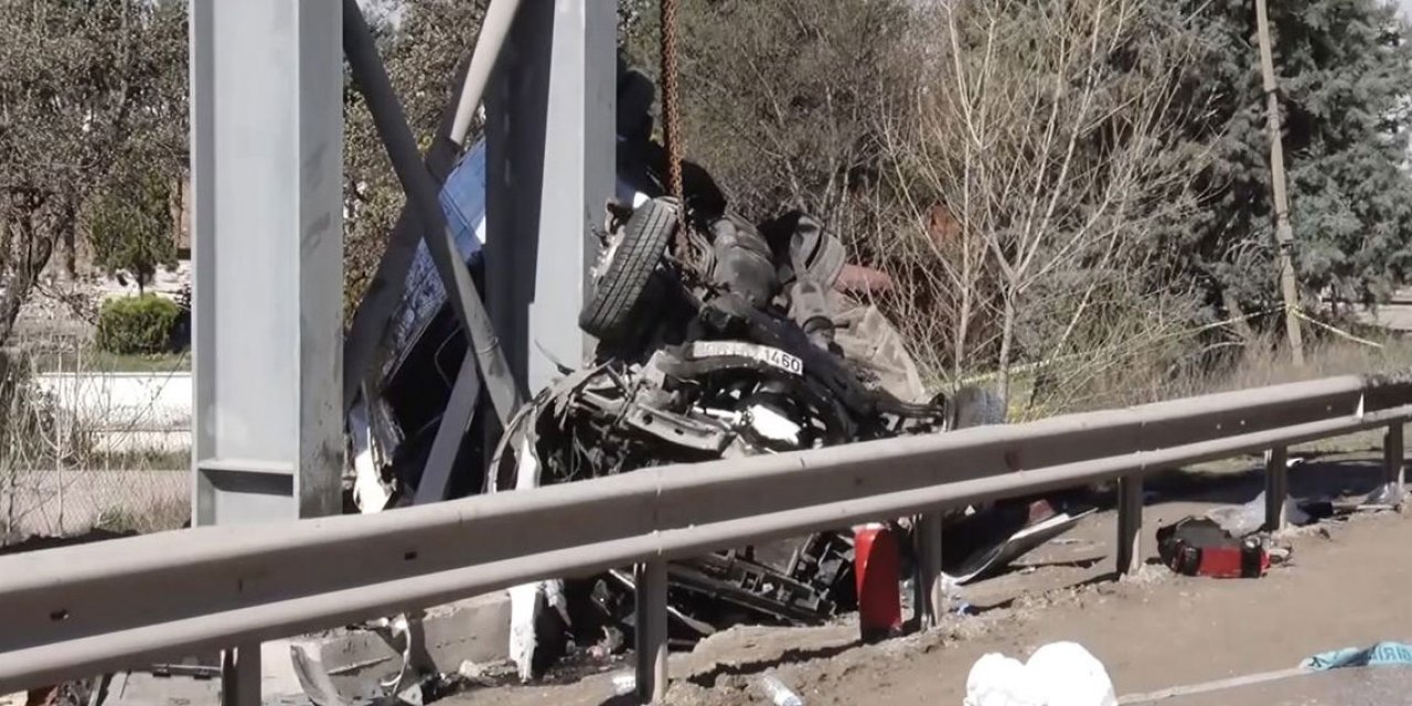 Ankara-İstanbul Yolunda Feci Kaza: 4 Ölü, 13 Yaralı