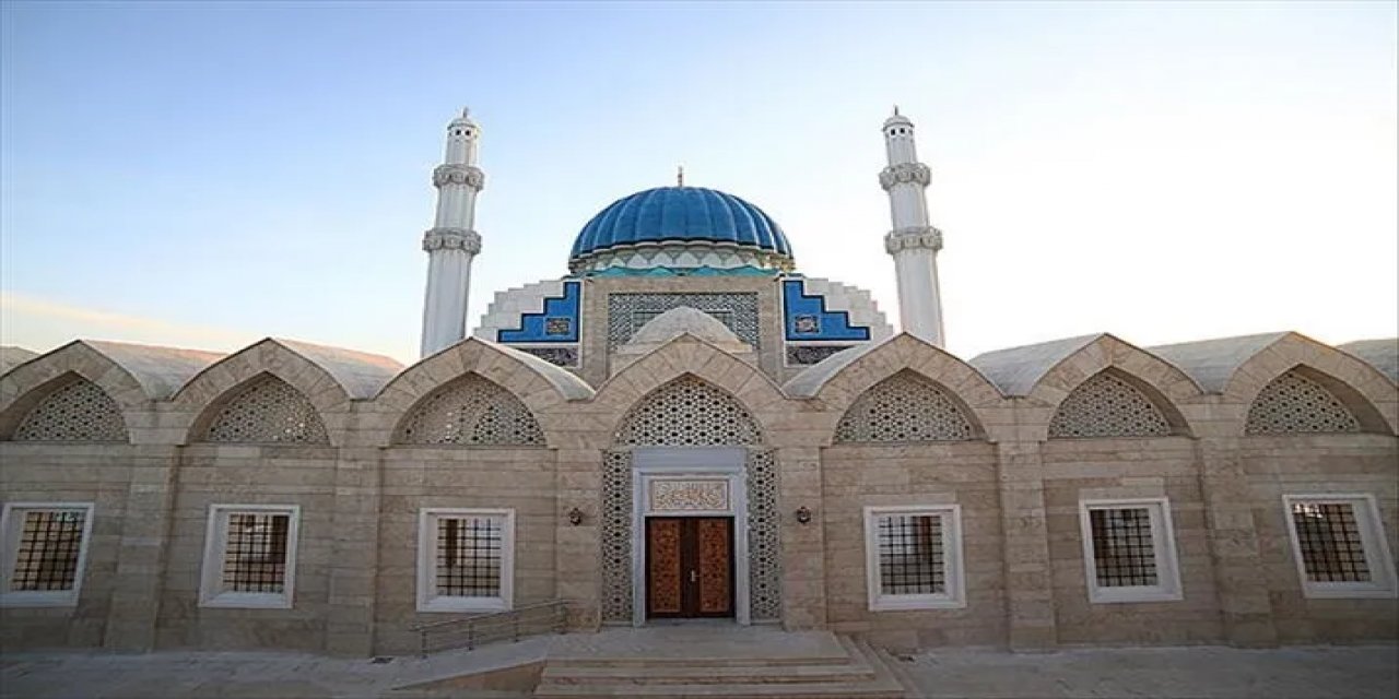 Türklerin Manevi Başkenti Türkistan!