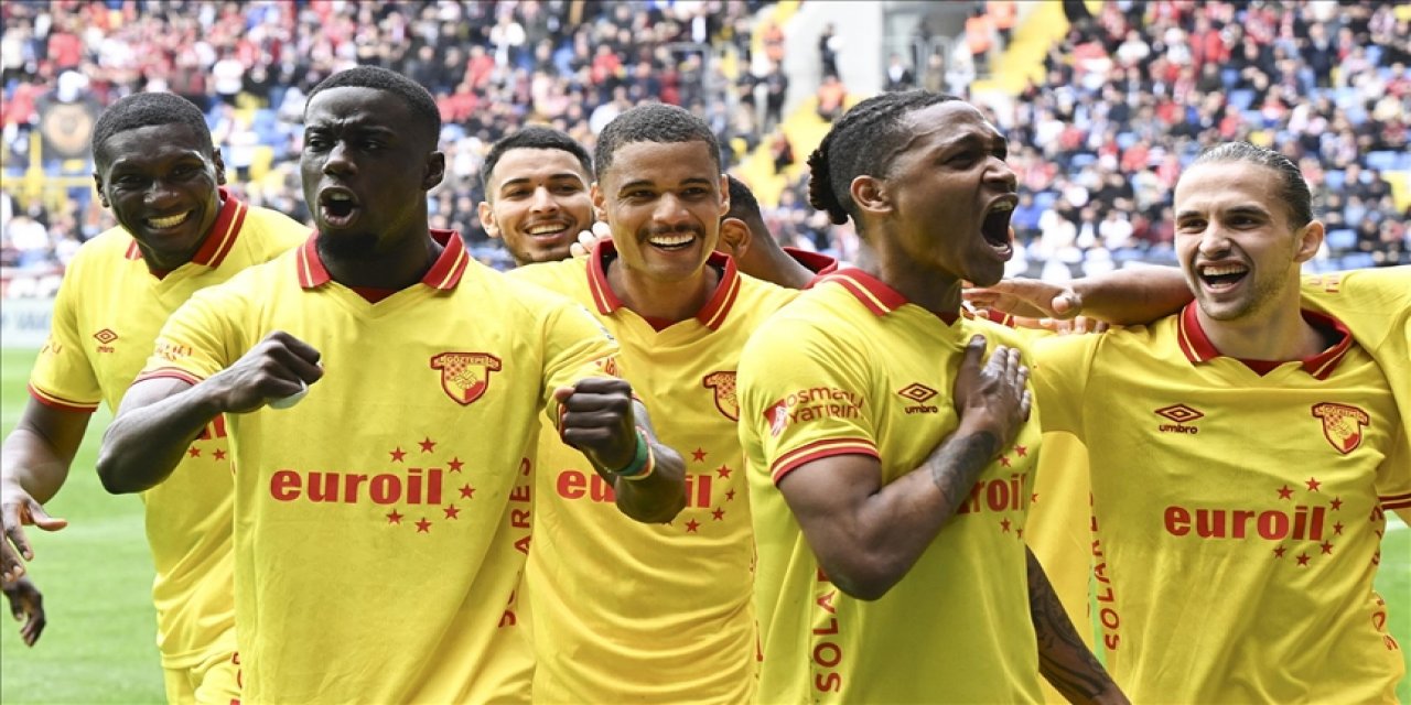 Göztepe, Gençlerbirliği'ni 2-0 Mağlup Etti