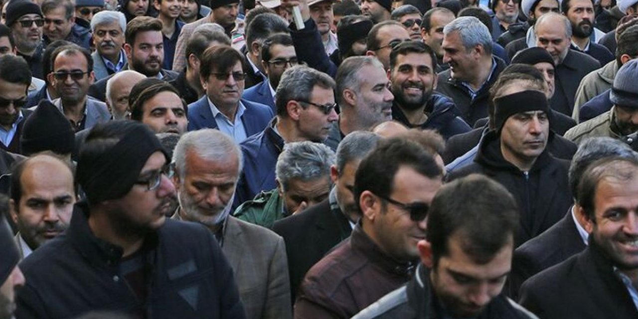 İran, ABD ve İsrail'le İşbirliği Yapan 100'den Fazla Kişinin Mal Varlığına El Koydu