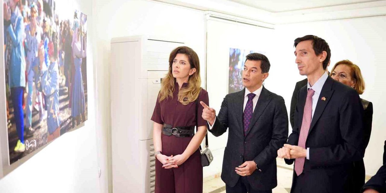 Marmaris'te Sanat ve Farkındalık Buluştu