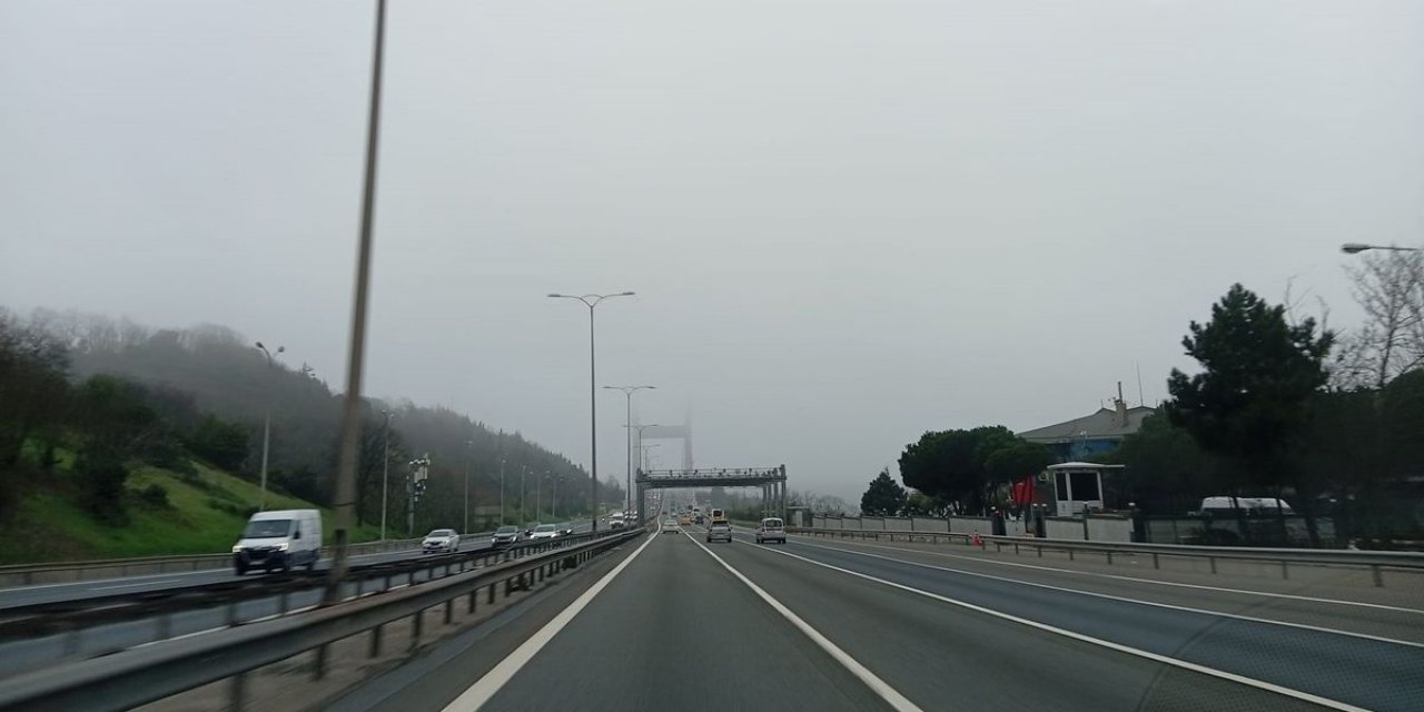 İstanbul'da Sis Etkili Oluyor