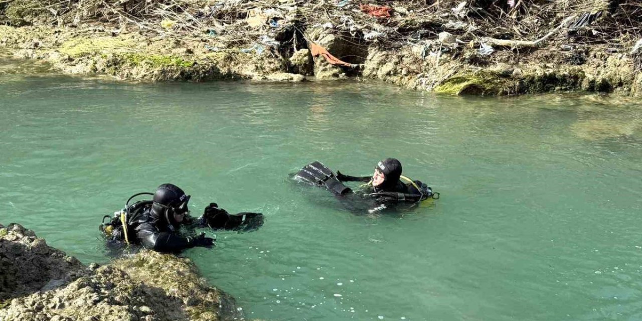 Tüm Ekipler Seferber Oldu, Suda Kaybolan Çocuğu Arama Çalışması Sürüyor