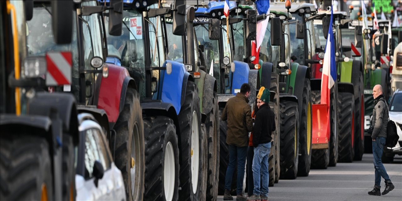 Hürmüz Boğazı'ndaki Aksamalar Dünya Genelinde Çiftçileri Zora Sokuyor