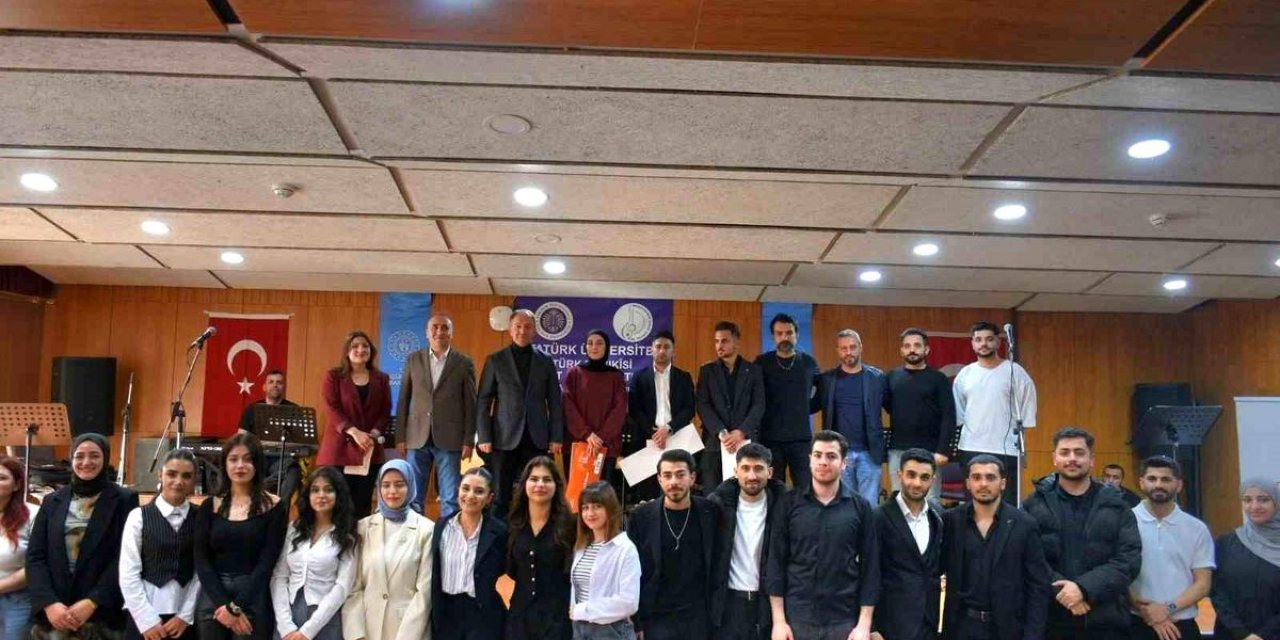 Popüler Müziğin Şampiyonu Beyzanur