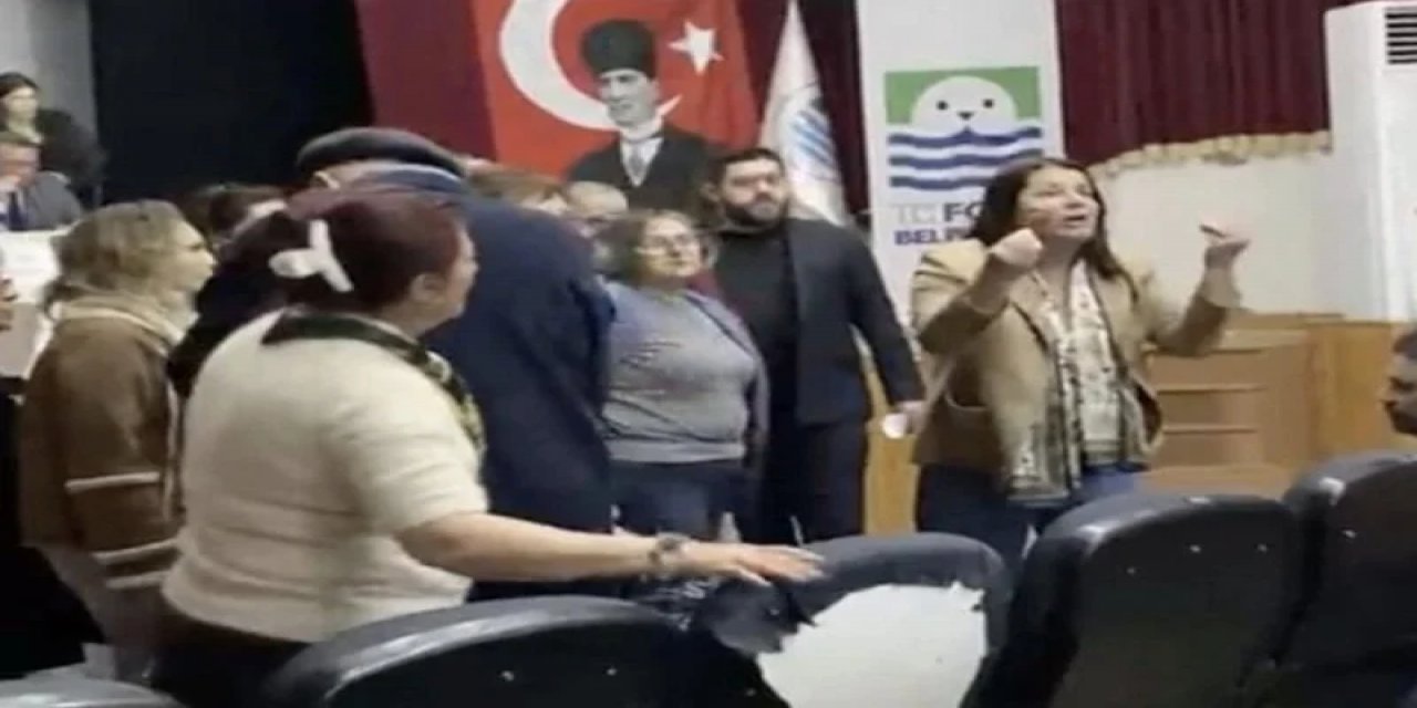 Atatürkçü Düşünce Derneği'nin İzmir Seçimlerinde Kavga