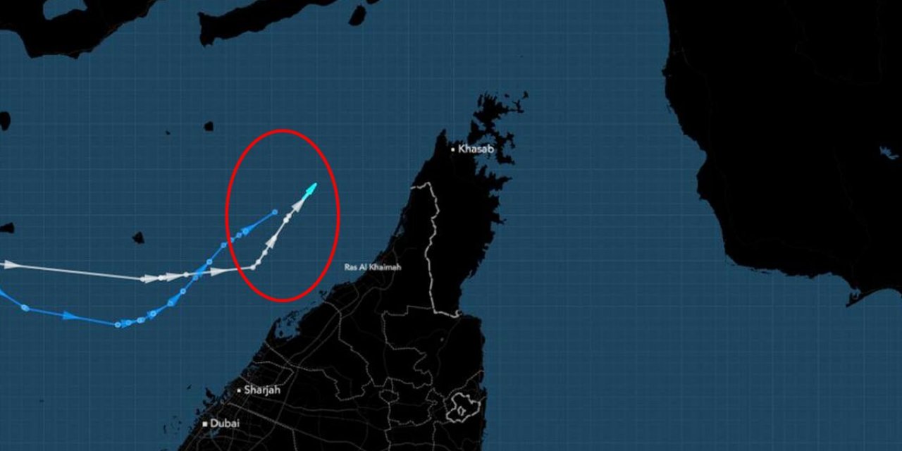 Savaştan Bu Yana Bir İlk! Dünya 2 Gemiyi Adım Adım Takip Ediyor