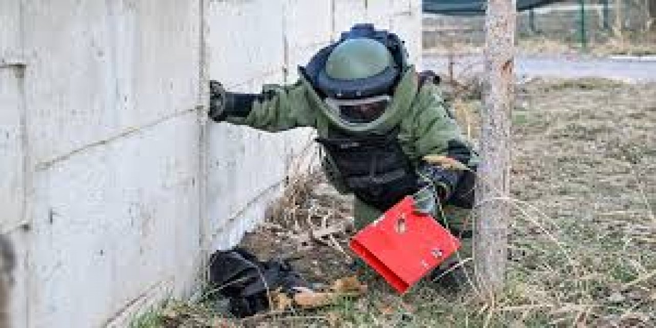 Bomba Uzmanları "ilk Hata Son Hatadır" Prensibiyle Görevlerini İcra Ediyor