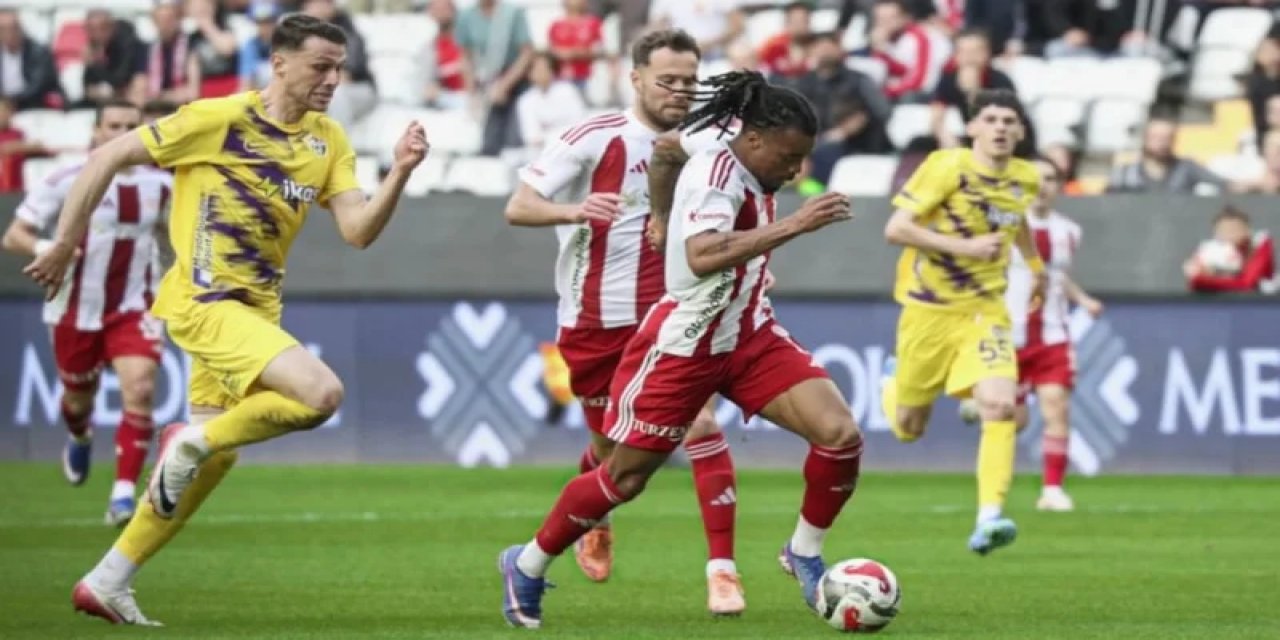 Süper Lig'de Düşme Hattında Heyecan Büyük