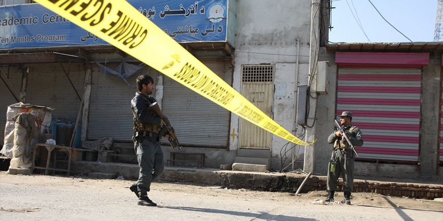 Afganistan'da Bombalı Saldırı: 7 Yaralı