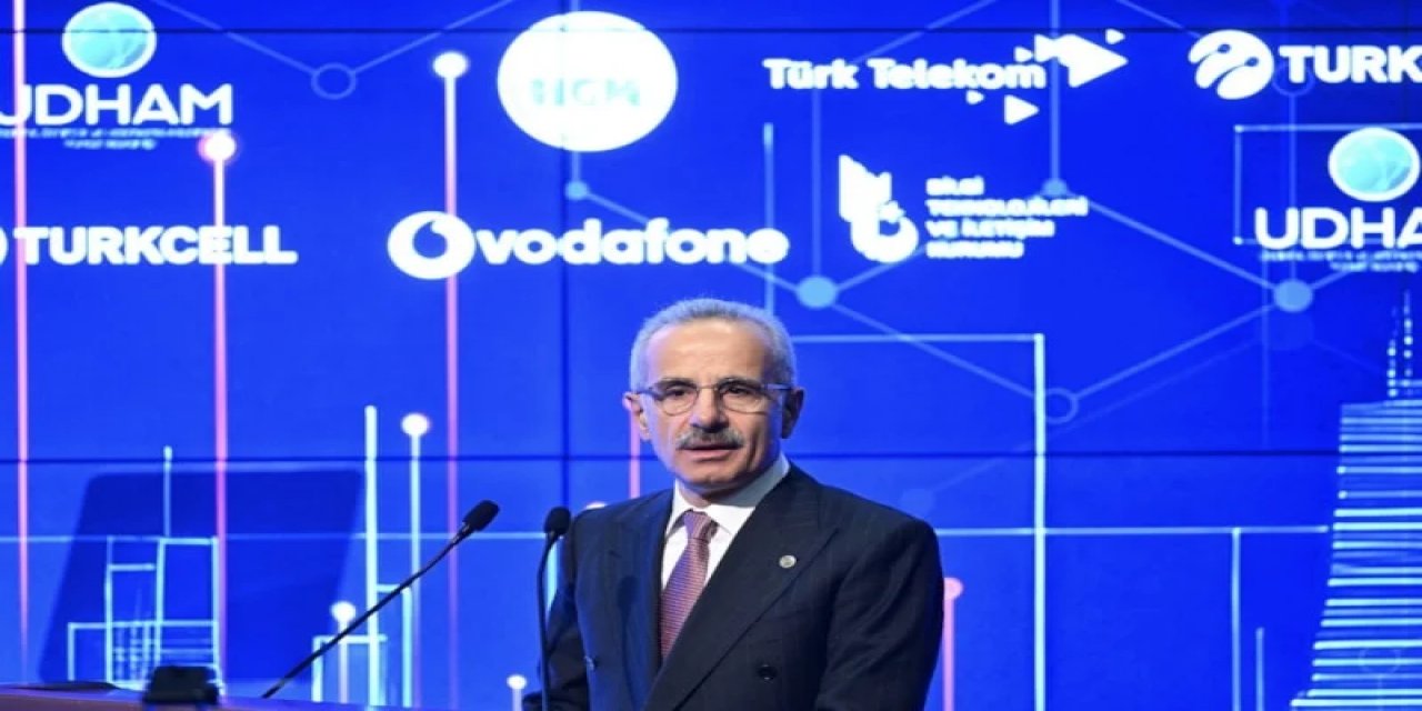 Abdulkadir Uraloğlu: Mobil İletişim Yatırımlarında 5G Rüzgarı
