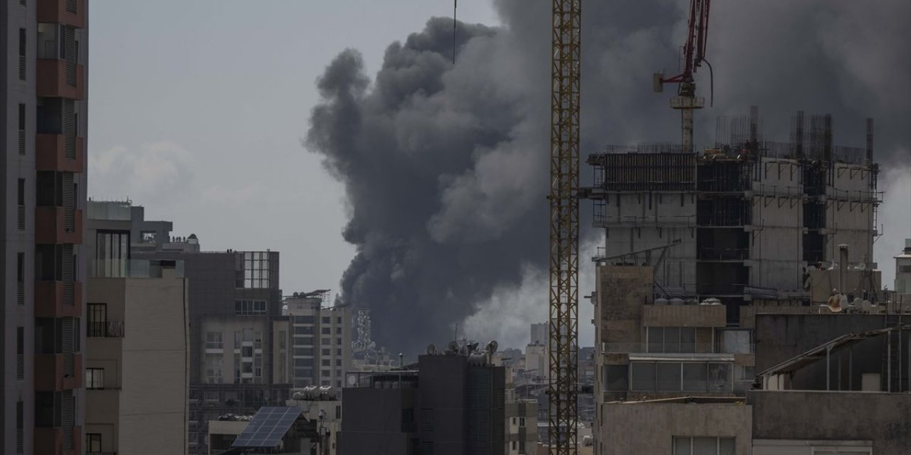 İsrail Ateşkesi İlk Günden Bozdu! 10 Dakika Tam 100 Saldırı