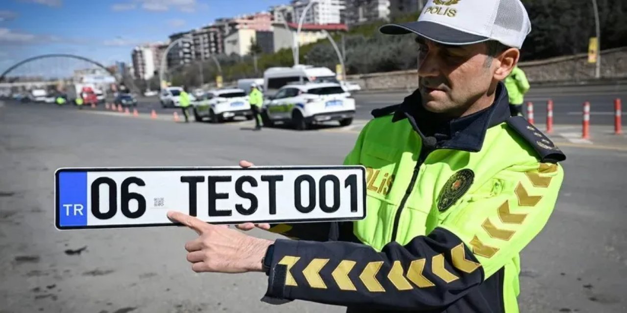 Hatalı Plakalar Artık Ücretsiz Değiştirilecek! Resmi Gazete’de Yayımlandı…