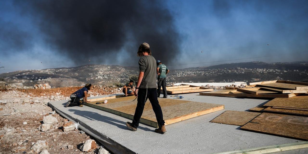 Filistin Topraklarını Gasbeden İşgalciler Batı Şeria'da Bir Filistinliyi Öldürdü