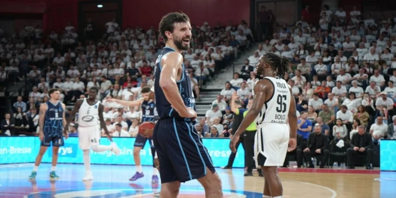 Türk Telekom, Cosea JL Bourg'a Yenildi