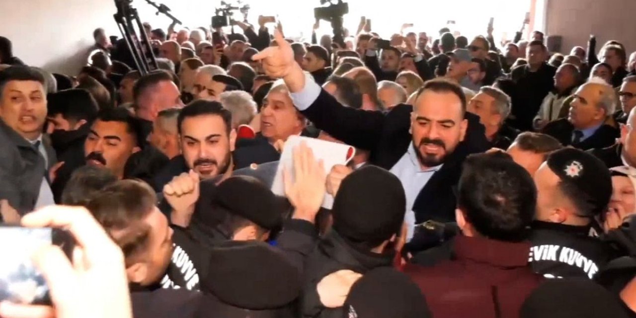 Bursa Büyükşehir Belediyesi Başkan Vekili Seçimi Öncesinde Gerginlik