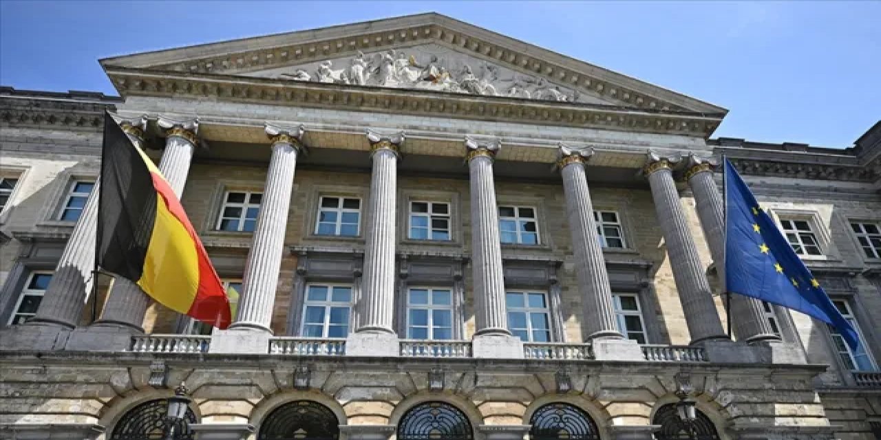 Belçika'da Gönüllü Askerlik Programına 3 Binden Fazla Kişi Başvurdu