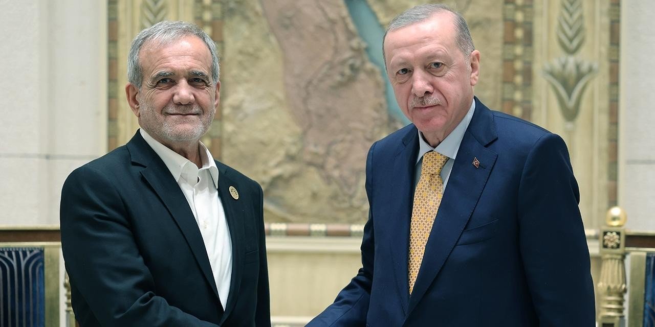 Cumhurbaşkanı Erdoğan, İran Cumhurbaşkanı Pezeşkiyan İle Görüştü