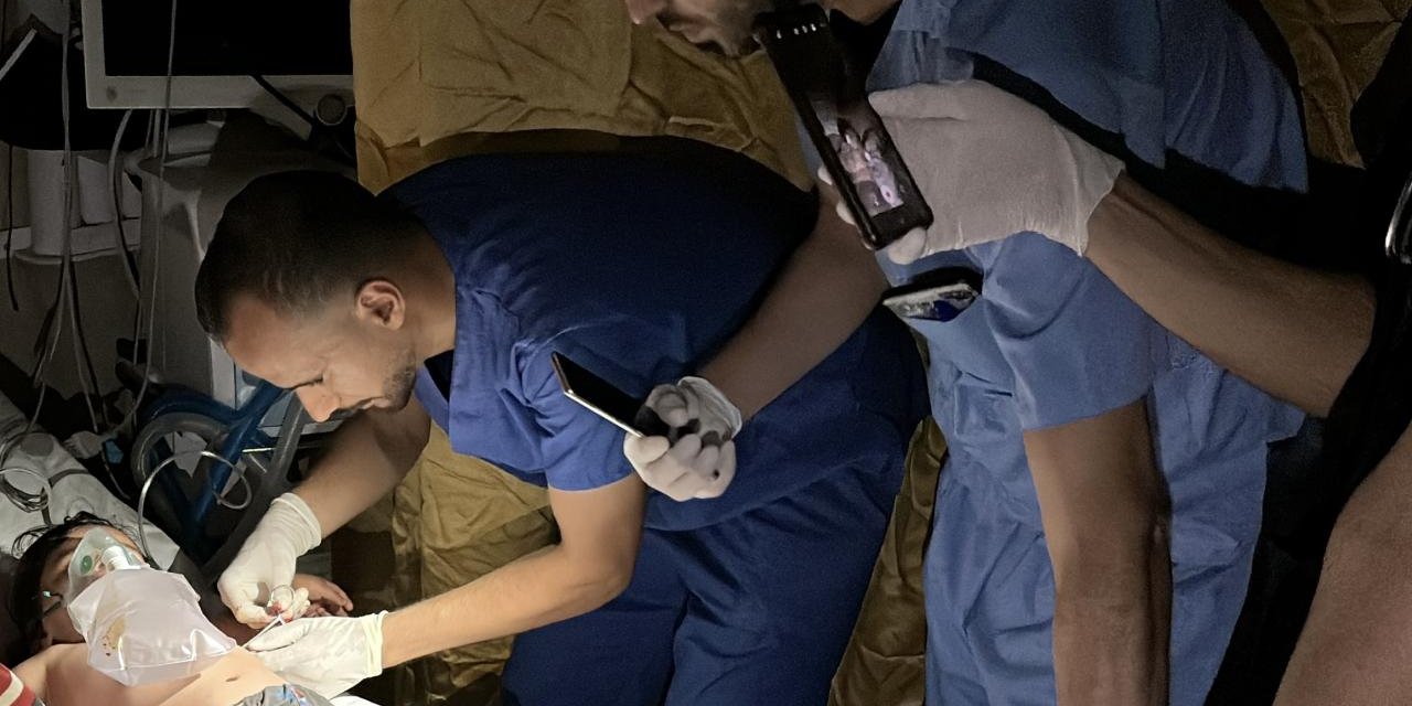 İşgalci İsrail, Hayati Önem Taşıyan Tıbbi Malzemelerin Gazze'ye Ulaşmasını Engelliyor