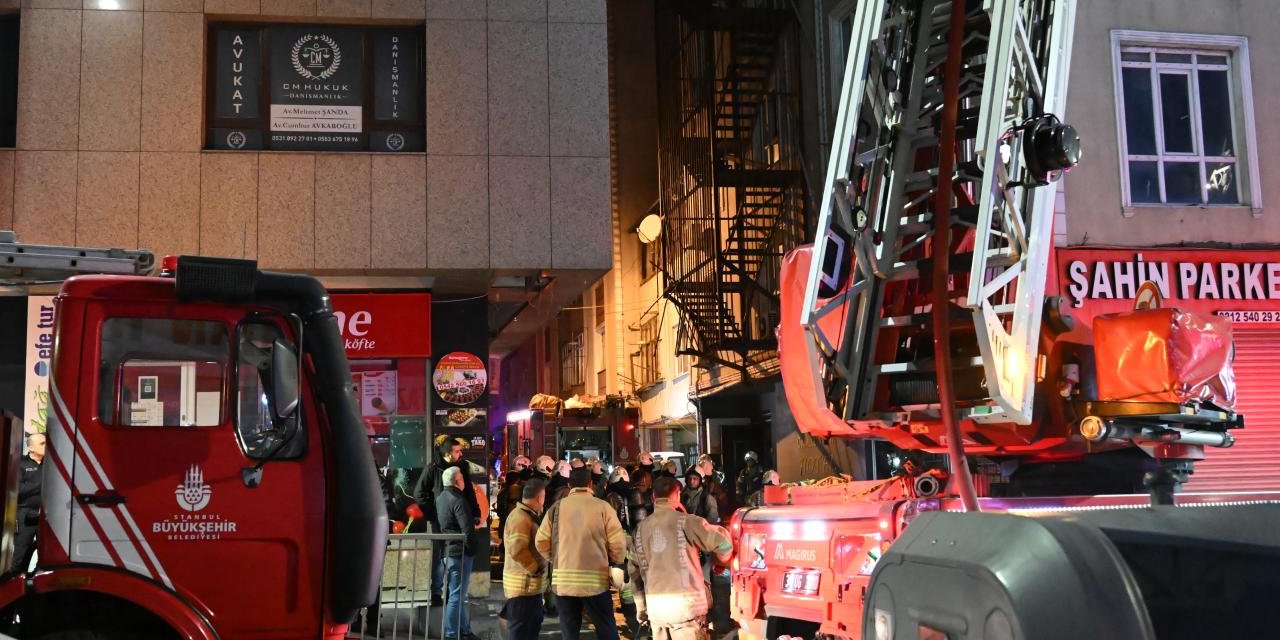 İstanbul'da Otel Yangını