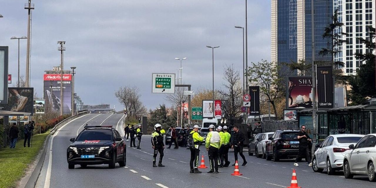 Beşiktaş'ta Polis Noktasına Yönelik Terör Saldırısına İlişkin Gözaltı 16'ya Yükseldi