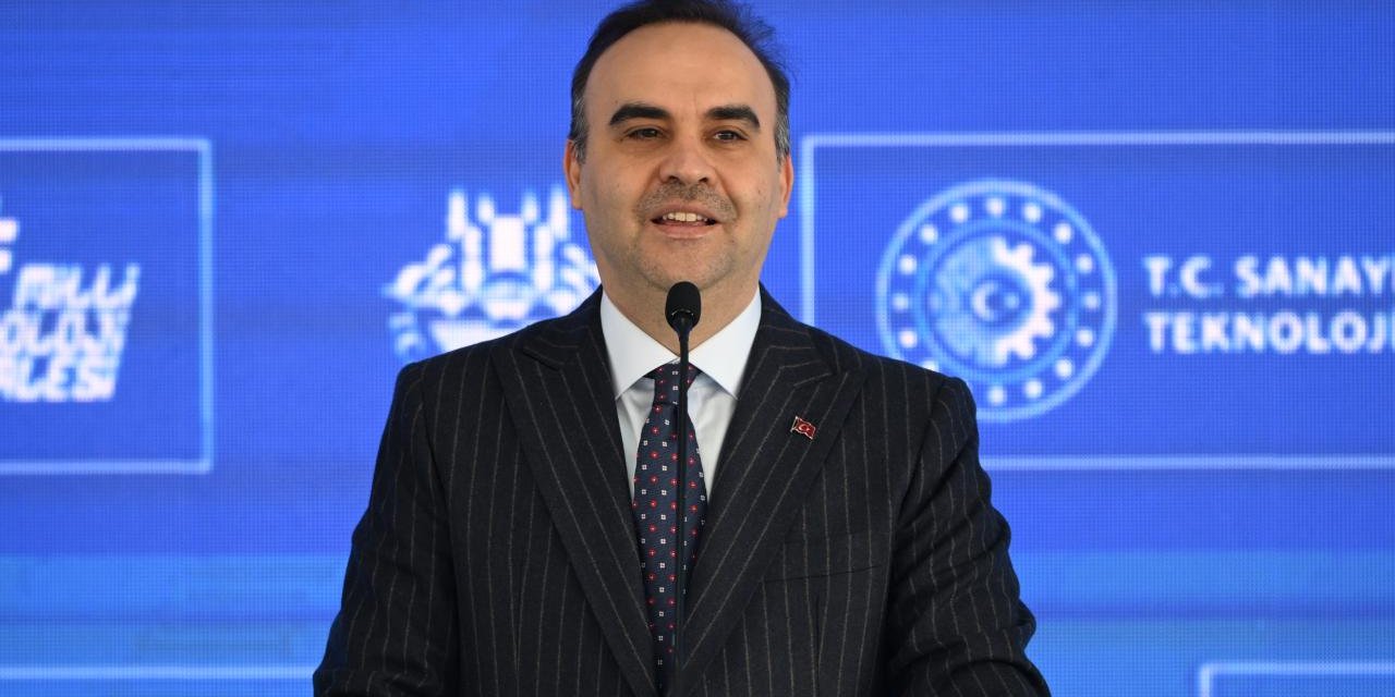 Bakan Kacır: Sanayi Katma Değerini 246 Milyar Dolara Yükselttik