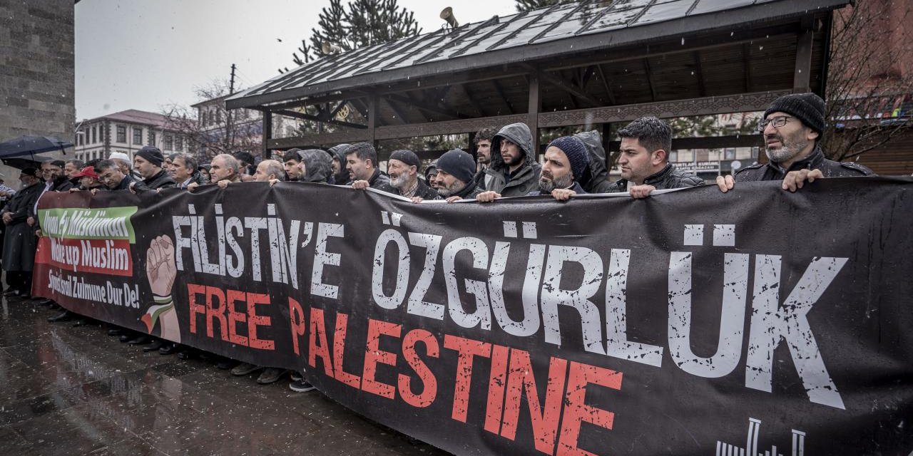 Türkiye Genelinde Katil İsrail'in "İdam Yasası"na Tepki