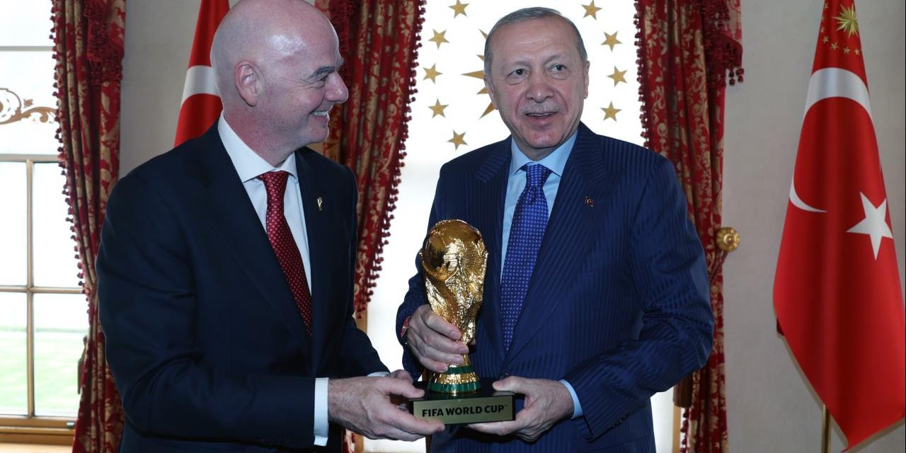 Cumhurbaşkanı Erdoğan FIFA Başkanı Infantino'yu Kabul Etti