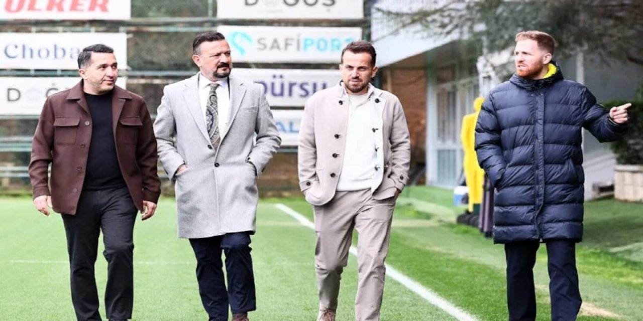 Fenerbahçe Yönetiminden Forvet Transferi Açıklaması!