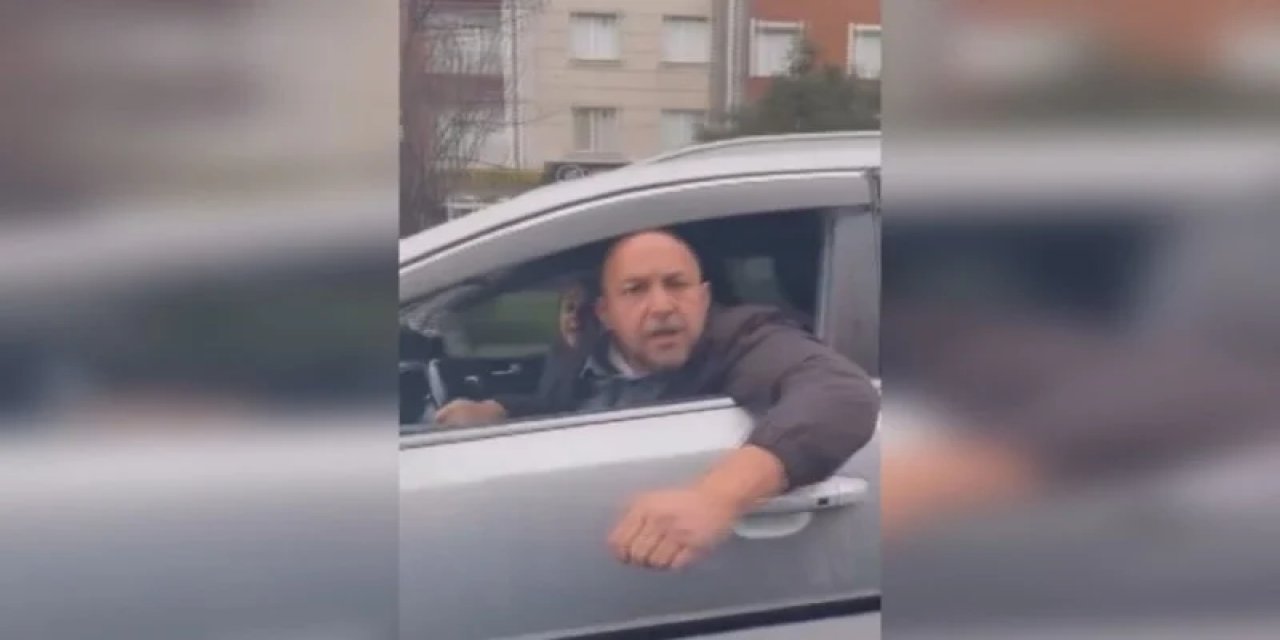 İstanbul'da Araçta Çocuğu Olan Kadının Otomobiline Saldıran Sürücü Gözaltında