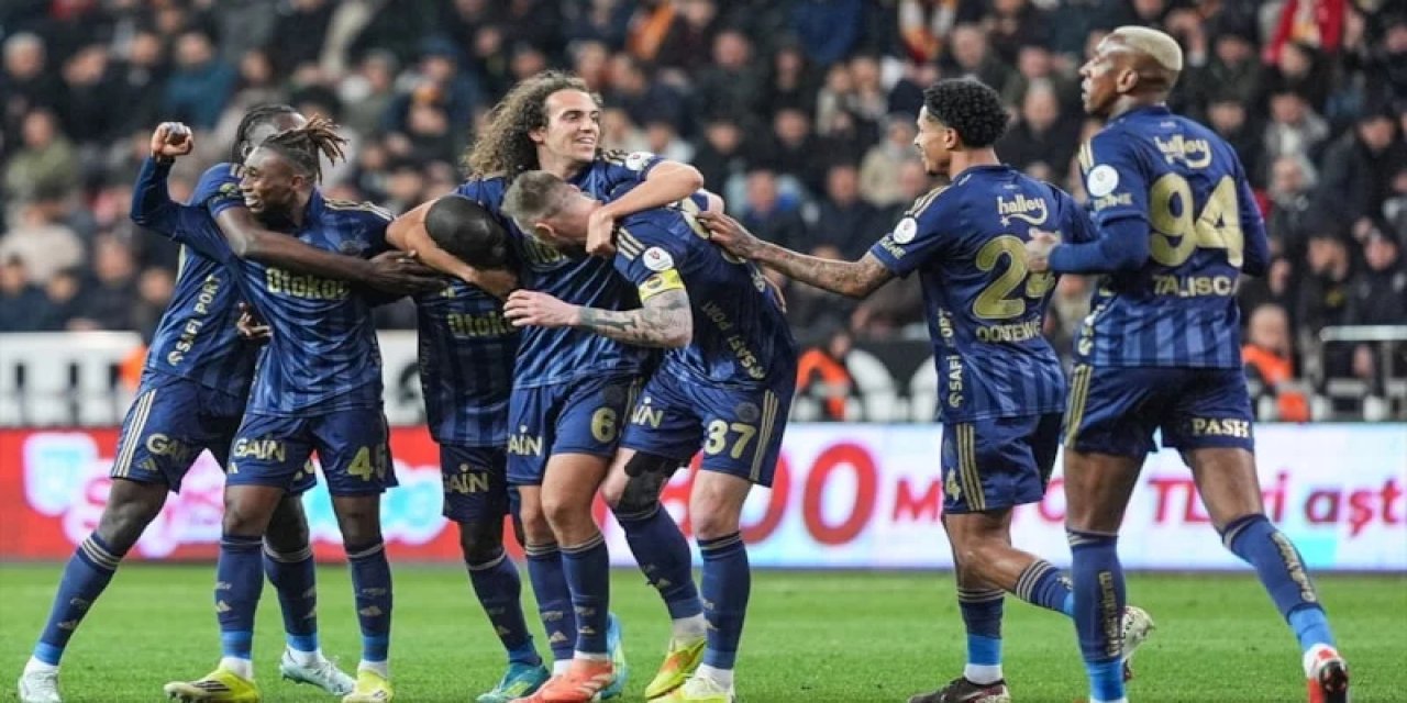 Fenerbahçe, Kayserispor'a 4 Attı