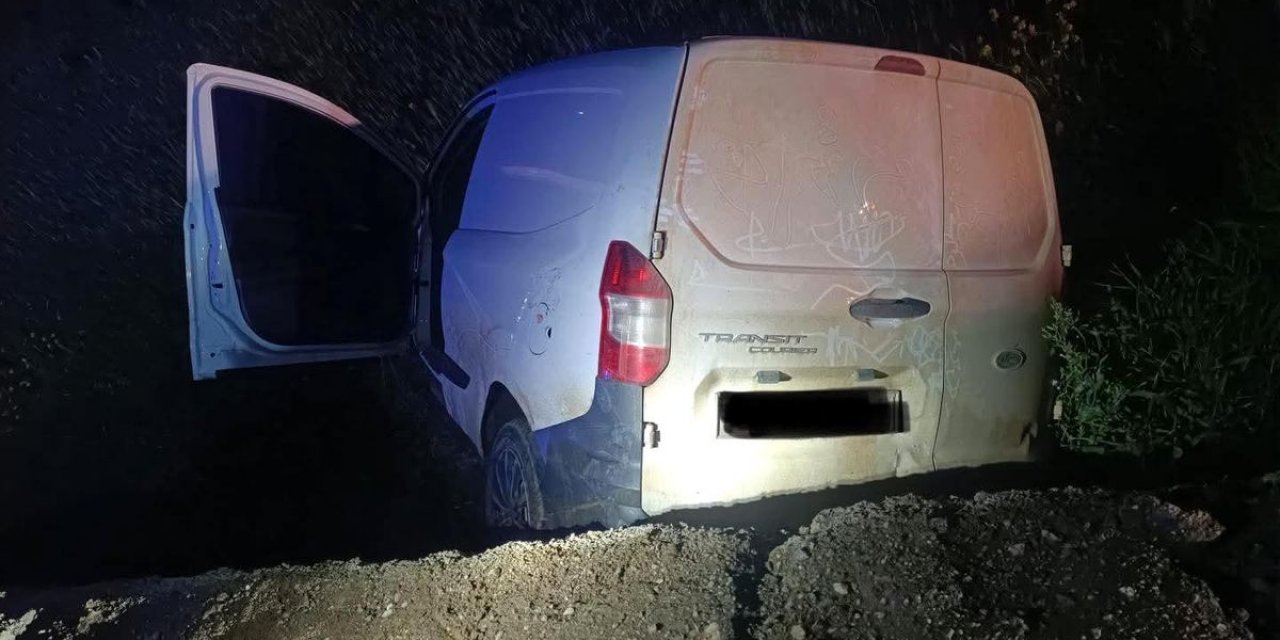 Hatay'da Trafik Kazası: Sürücü Yaralandı