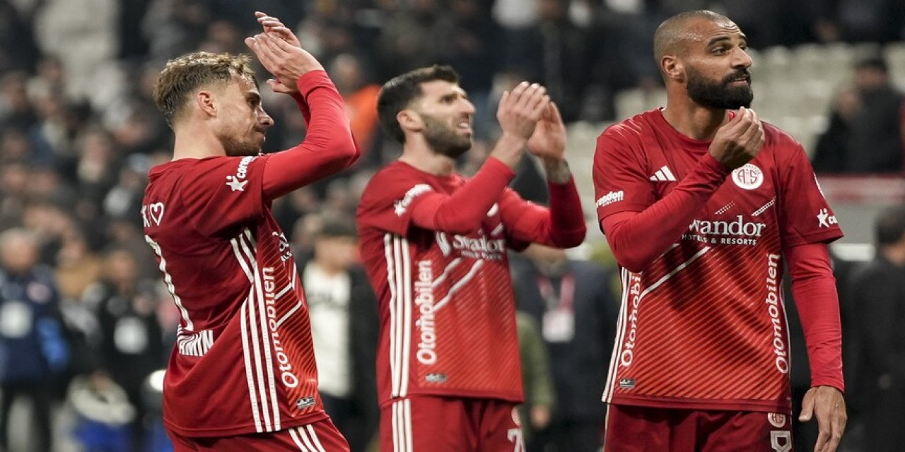 Antalyaspor Deplasmanda Galibiyete Hasret Kaldı