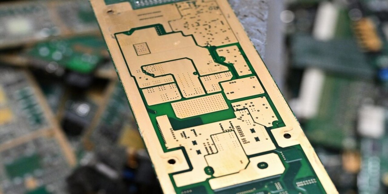 Uzmanlardan Eski Elektronik Cihazların Atılmaması ve Evde Tutulmaması Uyarısı