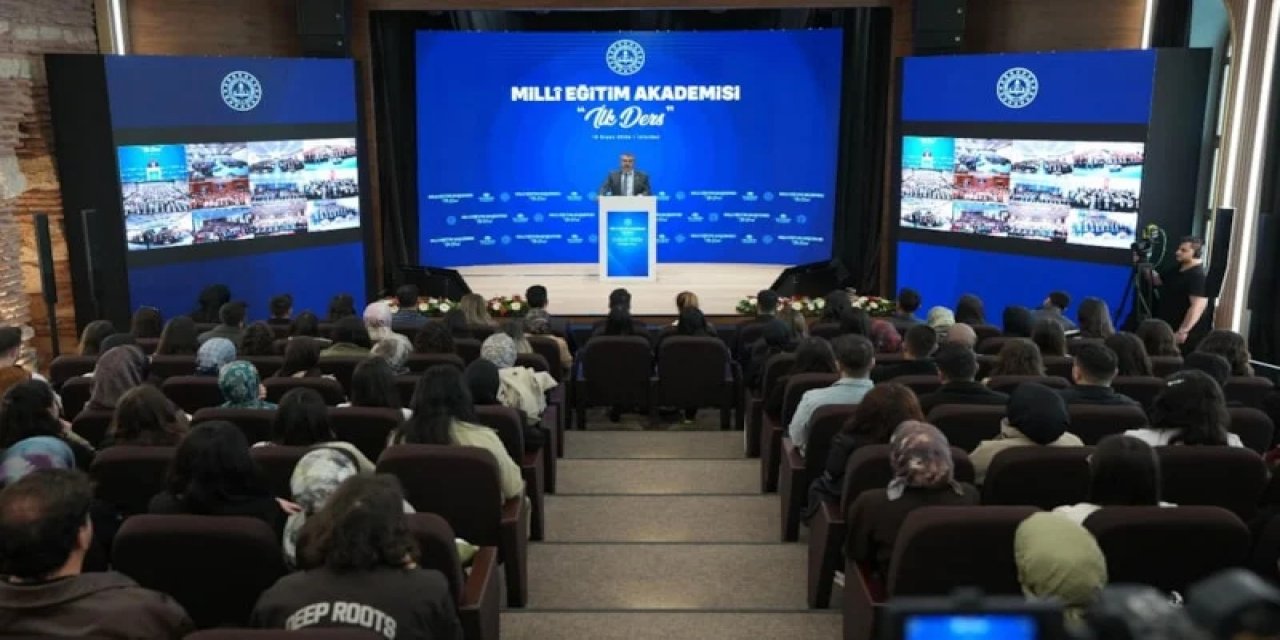 Milli Eğitim Akademisi'nde İlk Ders Zili