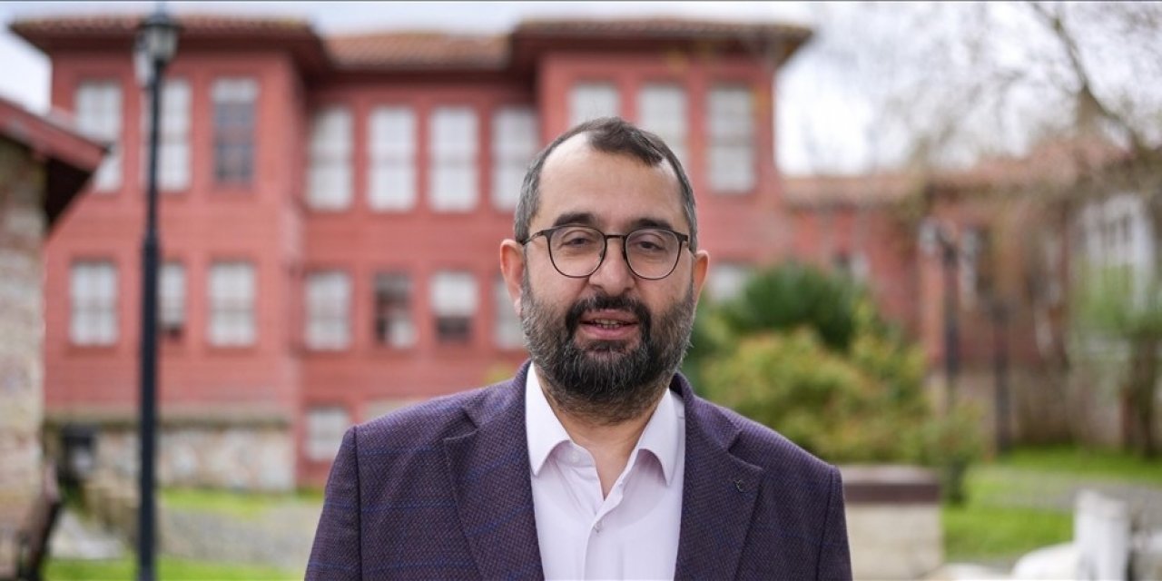 Rapor: "Türkiye'de Ateizm ve Deizm Sanıldığı Kadar Yaygın Değil, Gençlerin Dindarlığına Dair Net Tablo Yok"