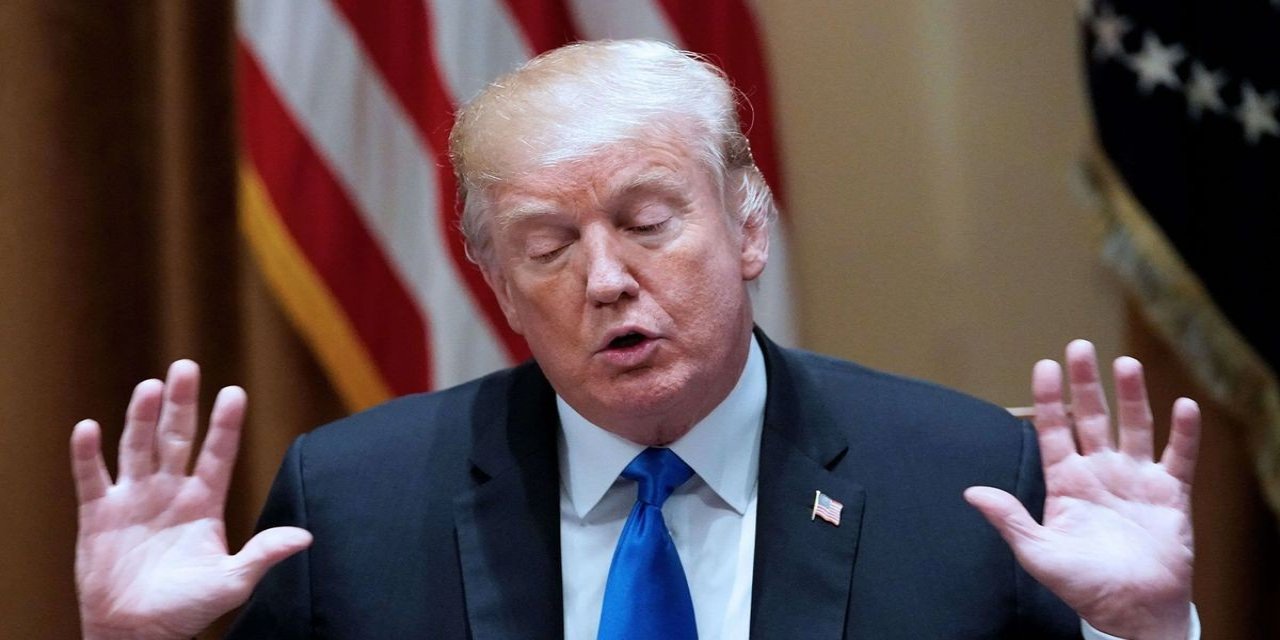 Trump, Kendisinin Hazreti İsa Gibi Tasvir Edildiği Görseli Sildi