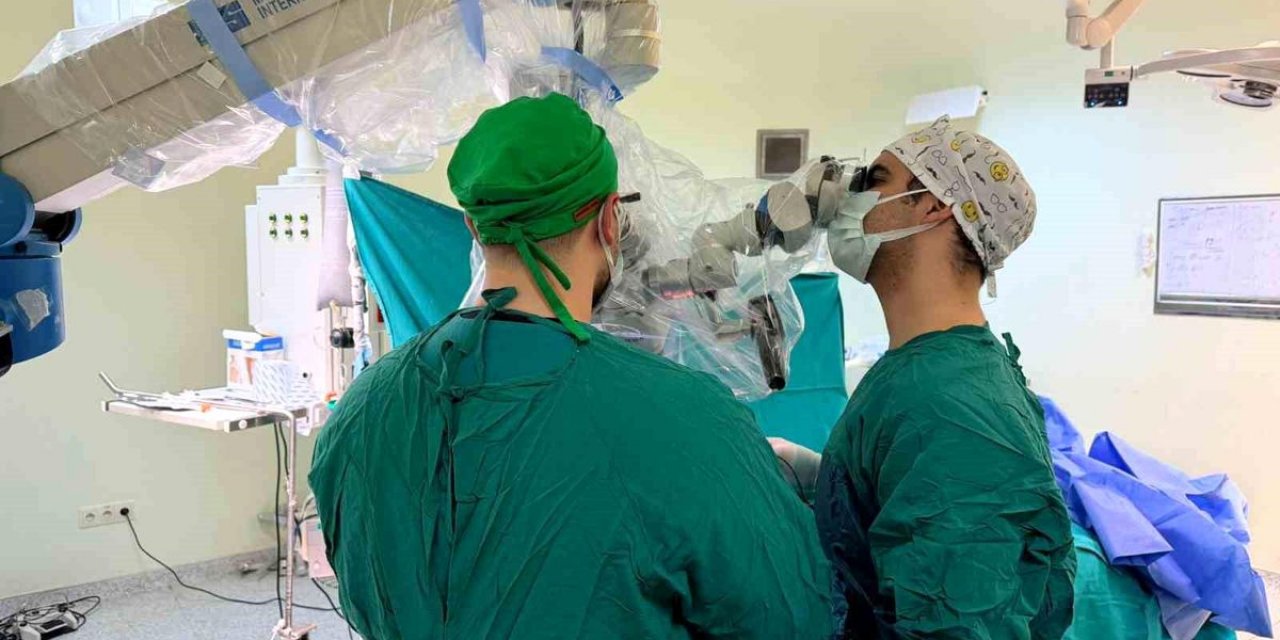 Ağrı'da Üç Başarılı Beyin Tümörü Ameliyatı