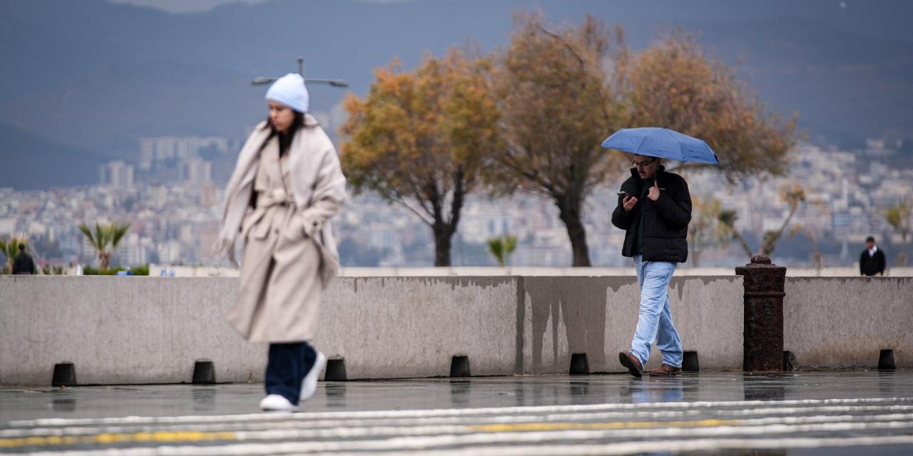 Bahar Güneşi Kısa Sürecek: Yeni Yağışlı Sistem Yolda