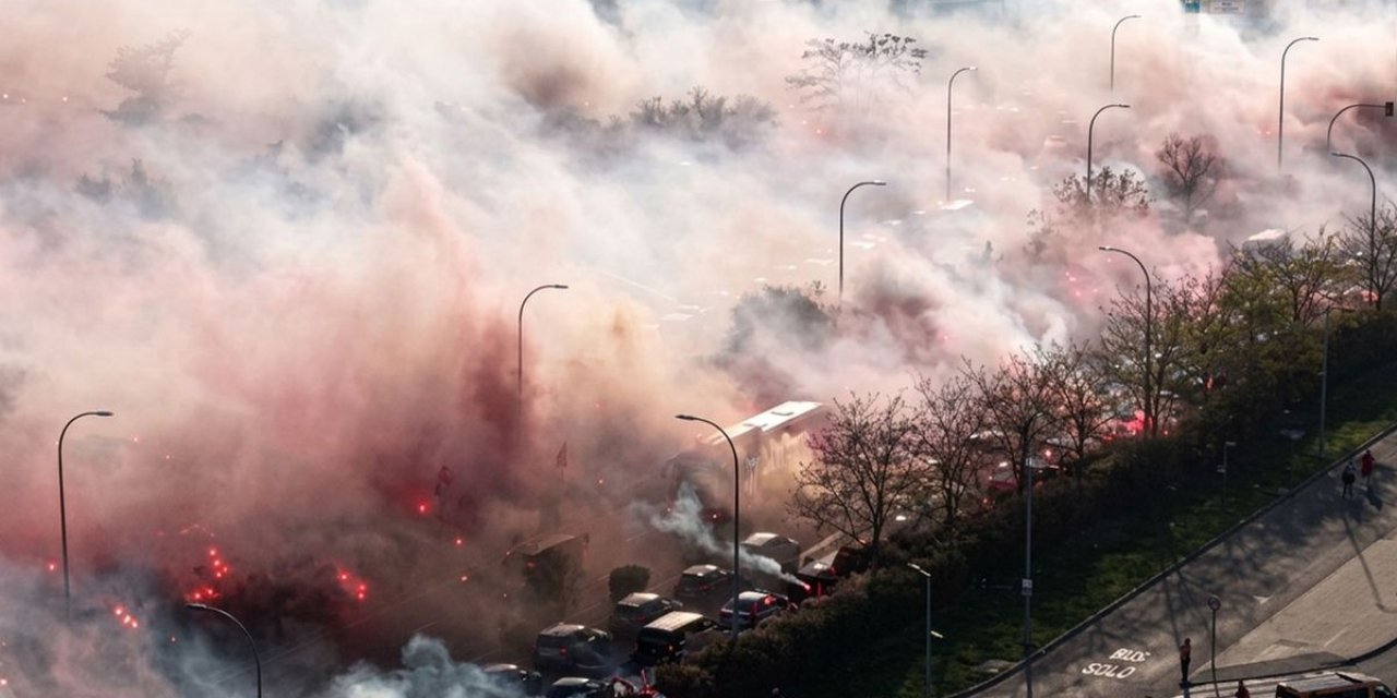 Atletico Madrid Taraftarı Adeta Şehri Yaktı