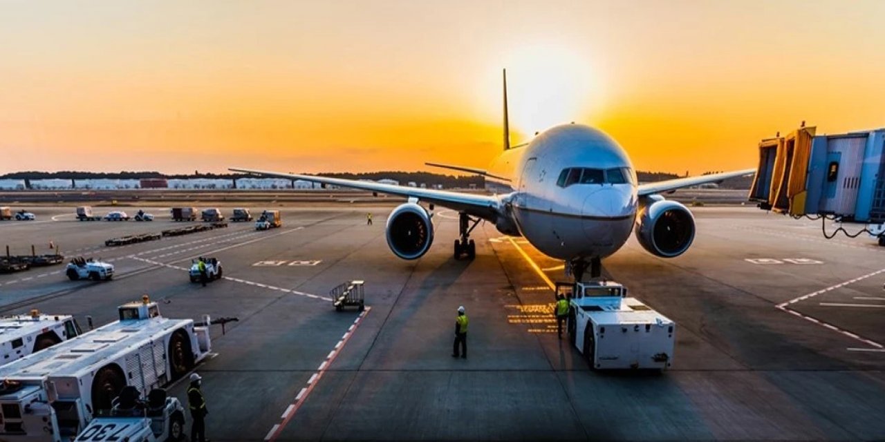 Yakıt Krizi Uçakları İstanbul'a İndirdi