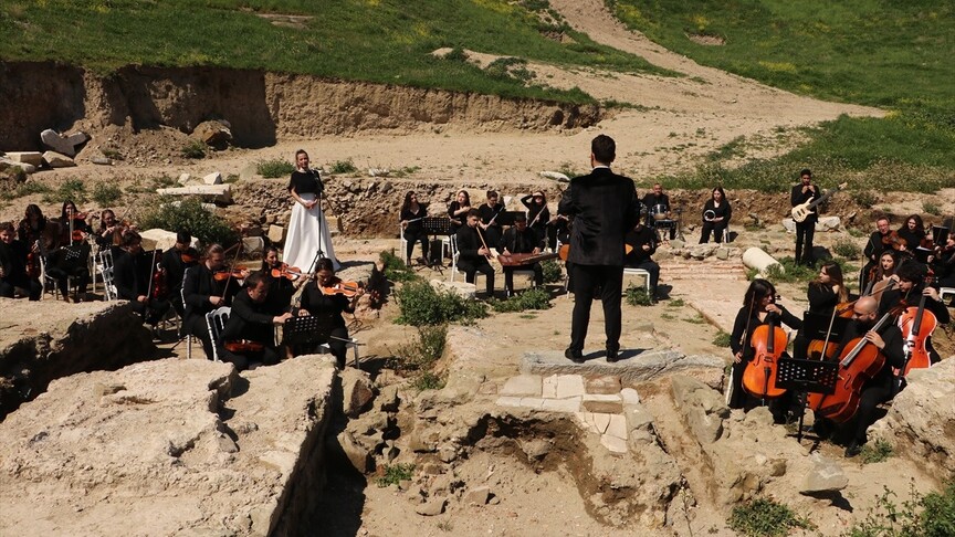 Perinthos Antik Kenti'nde Yaklaşık 2 Bin Yıl Sonra Müzik Yankılandı