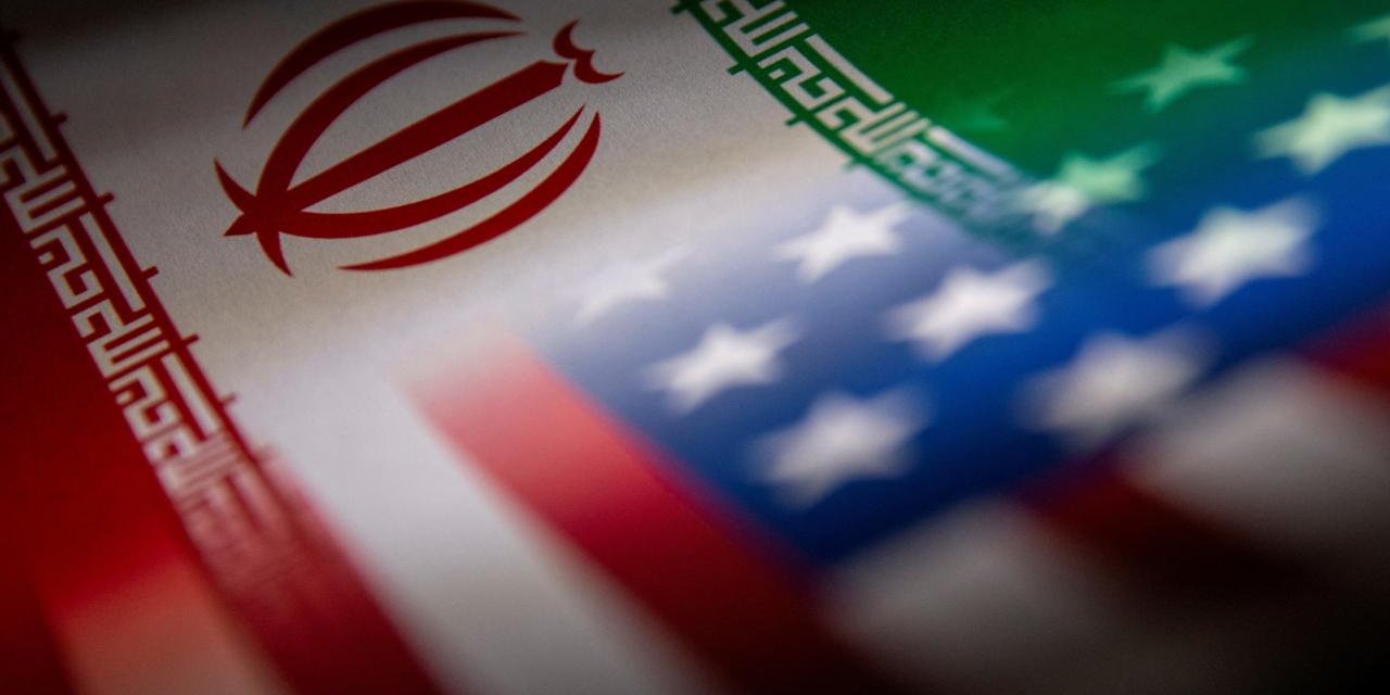 İran'dan ABD'nin Hürmüz'deki Deniz Ablukası Girişimine Tepki