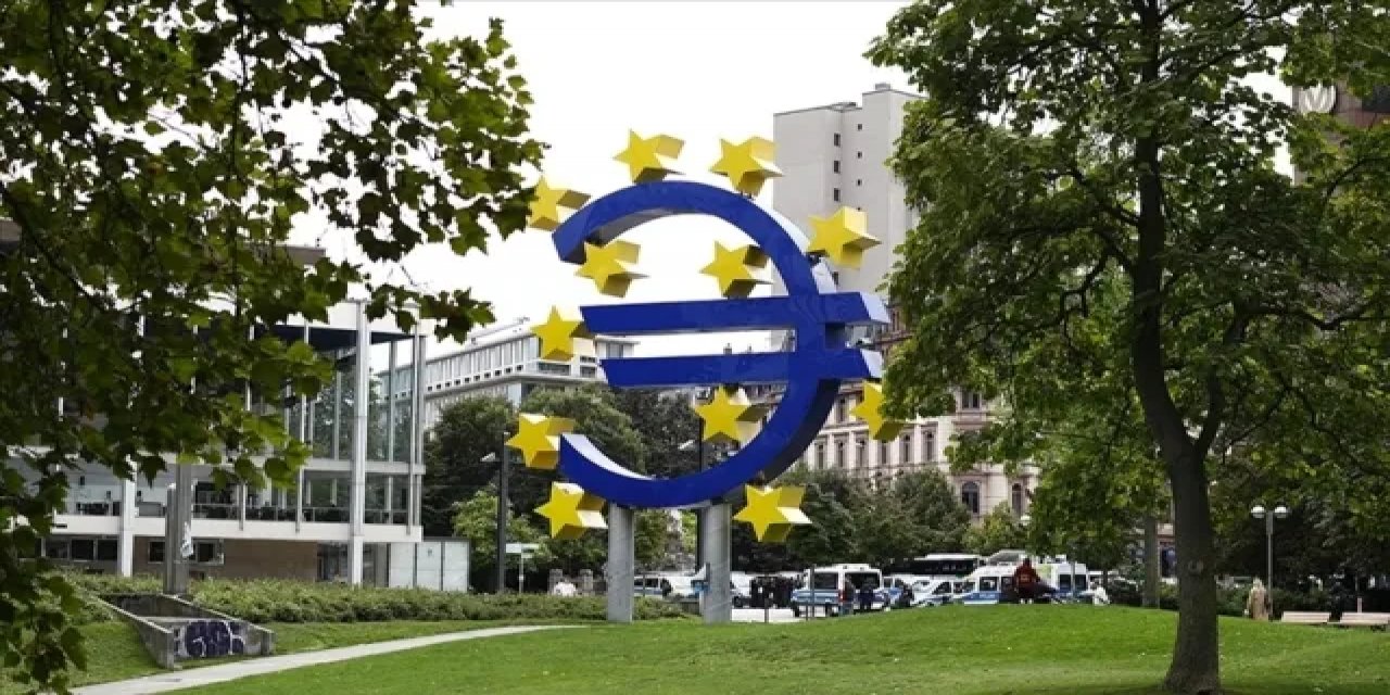 Avro Bölgesi Şubat Ayında 11,5 Milyar Avro Dış Ticaret Fazlası Verdi