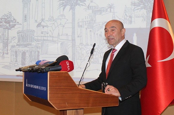 Tunç Soyer'den Kürtçe şoku